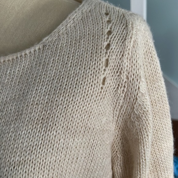 Bianca B Wool Lacey Knit sweater made in Italy size Large - Picture 4 of 7